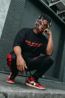 ALREADY FAMOUS Oversized Tee (Black) 9