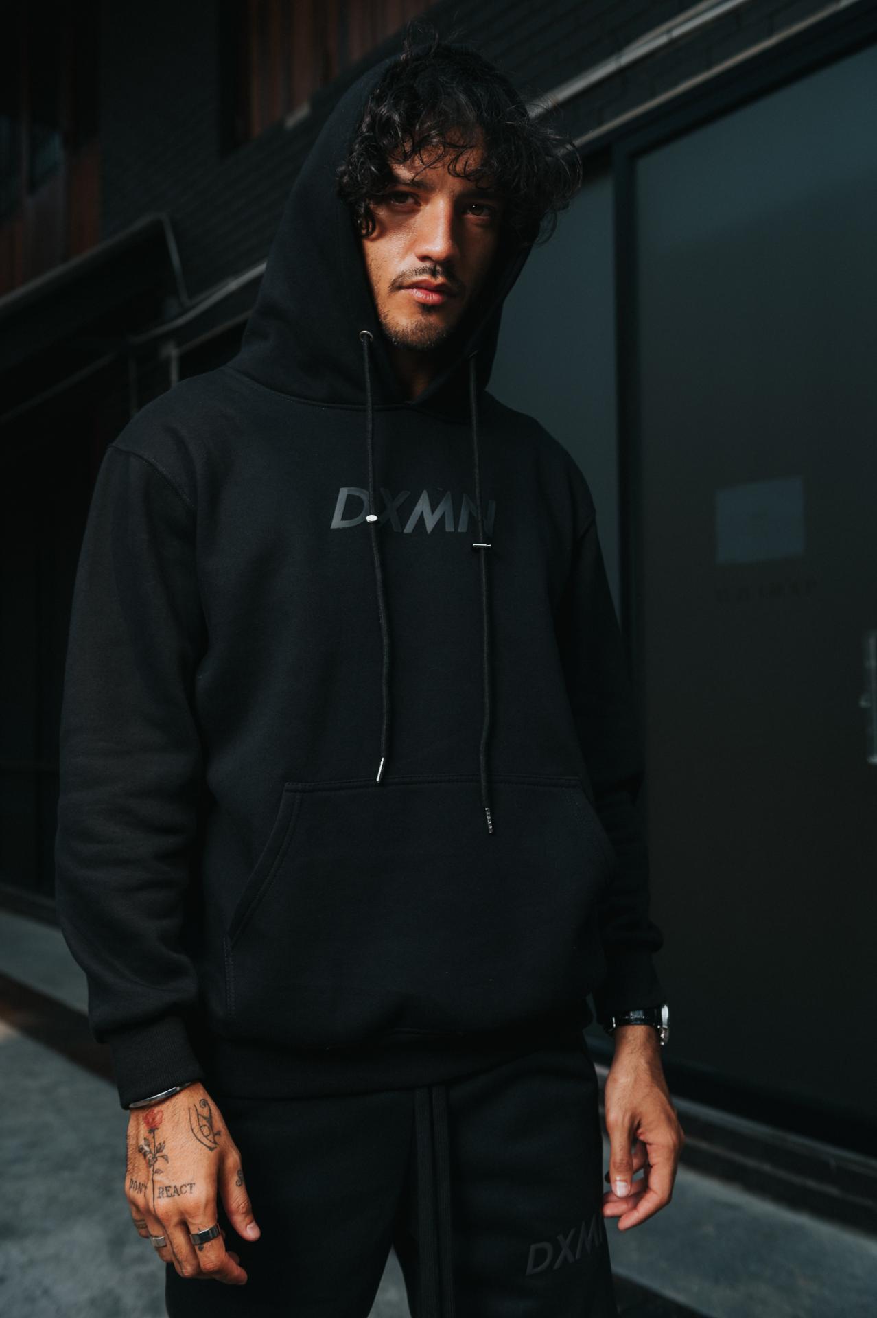 ALL BLACK Oversized Hood 5